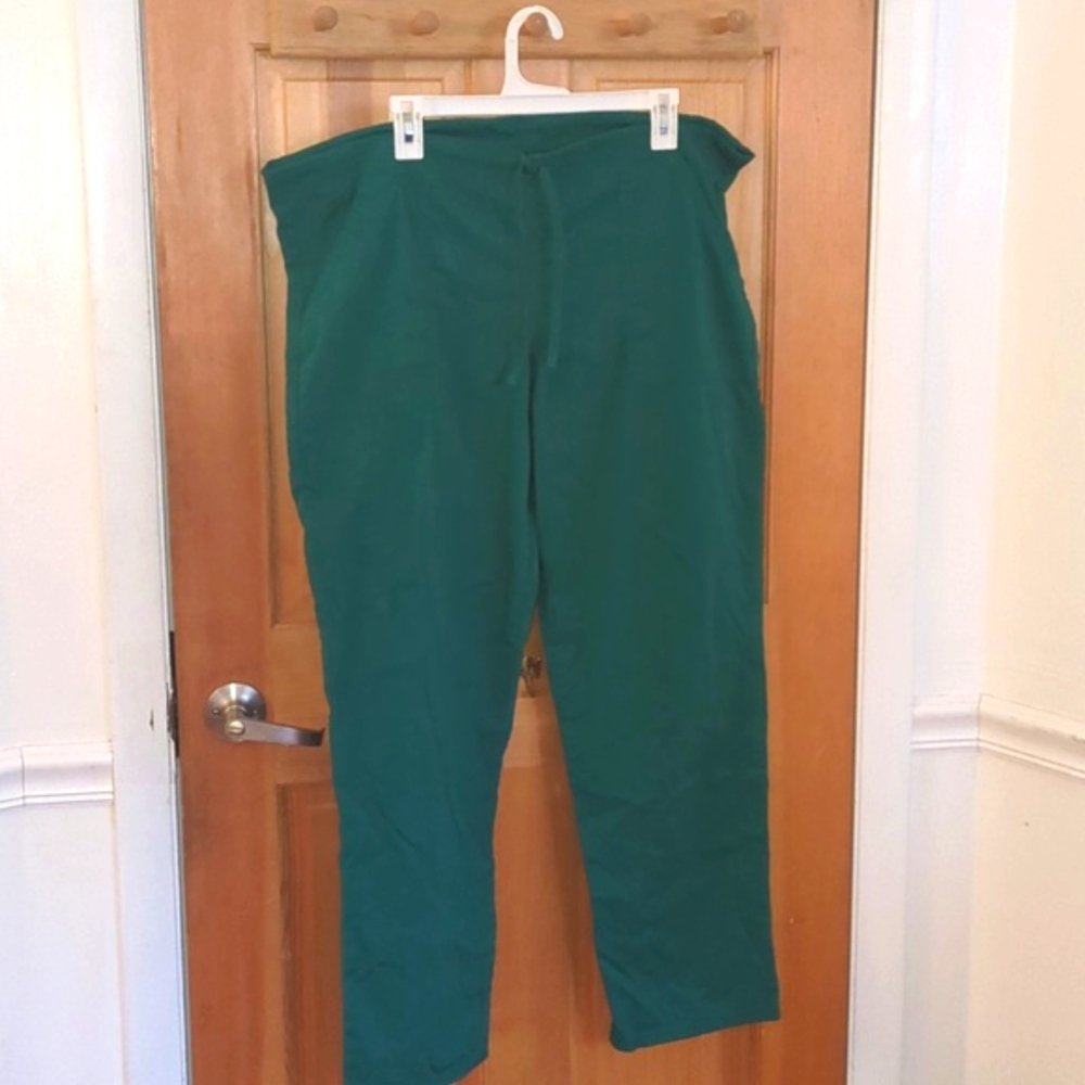 Unisex Green Scrub Pants